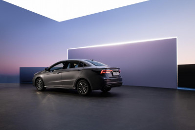 Новый автомобиль Omoda S5