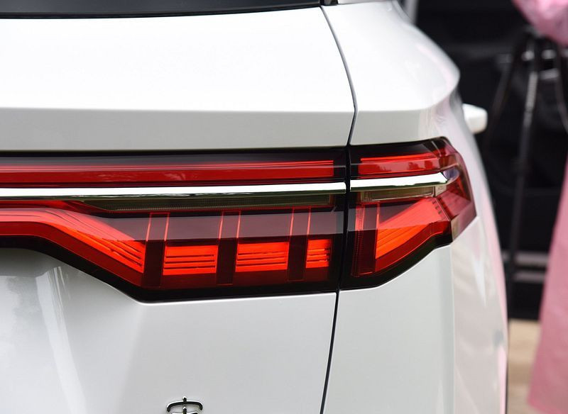 Новый автомобиль Byd Song pro dm-i — 12