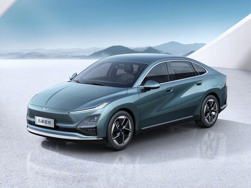 Новый автомобиль Wuling Starlight — 3