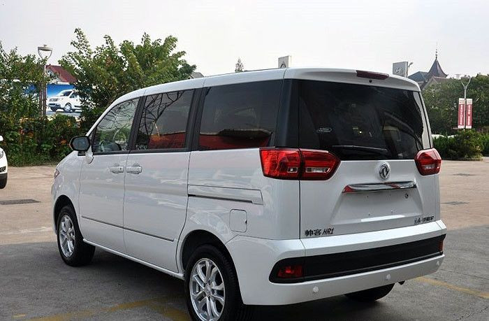 Автомобиль Dongfeng Succe — 4