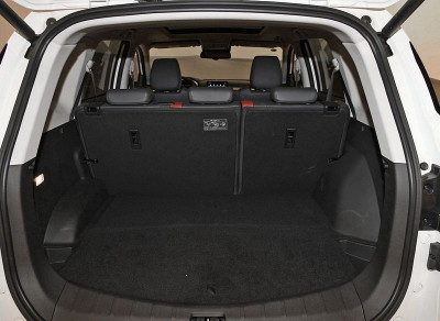 Автомобиль Dongfeng T5