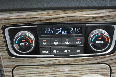 Автомобиль Zotye auto T600