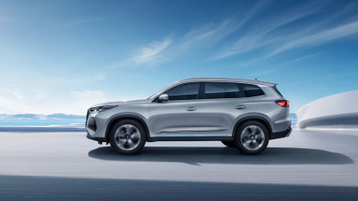 Новый автомобиль Chery Tiggo 8 new energy champion