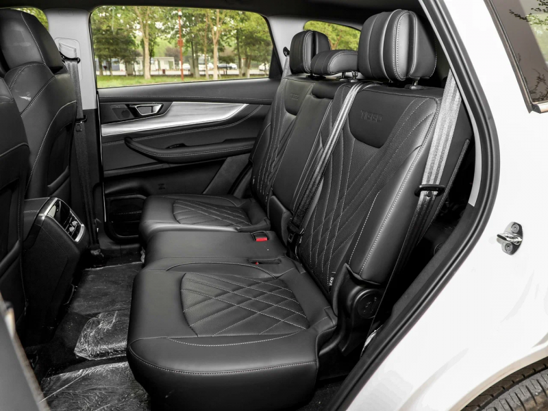 Новый автомобиль Chery Tiggo 8 pro е+ — 13