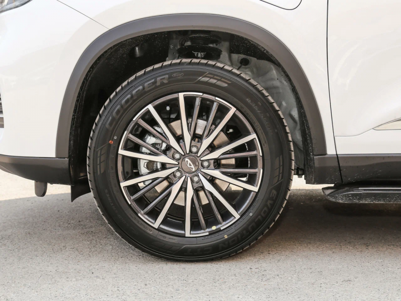 Новый автомобиль Chery Tiggo 8 pro е+ — 14