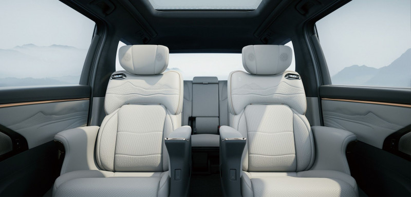 Новый автомобиль Gac Trumpchi m8 grandmaster — 9