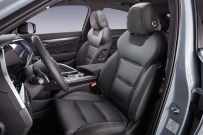 Новый автомобиль Geely Tugella