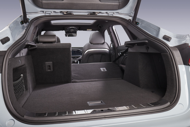 Новый автомобиль Geely Tugella — 4