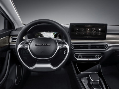 Новый автомобиль Baic group U7