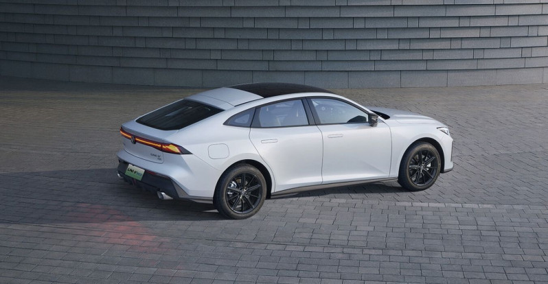 Новый автомобиль Changan Uni-v idd — 11