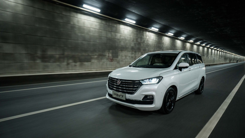 Новый автомобиль Hanteng autos V7 — 15