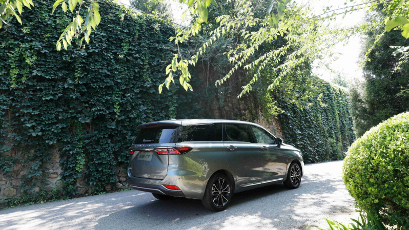 Новый автомобиль Hanteng autos V7 — 4