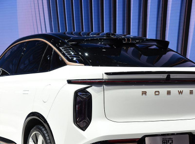 Автомобиль Roewe Whale