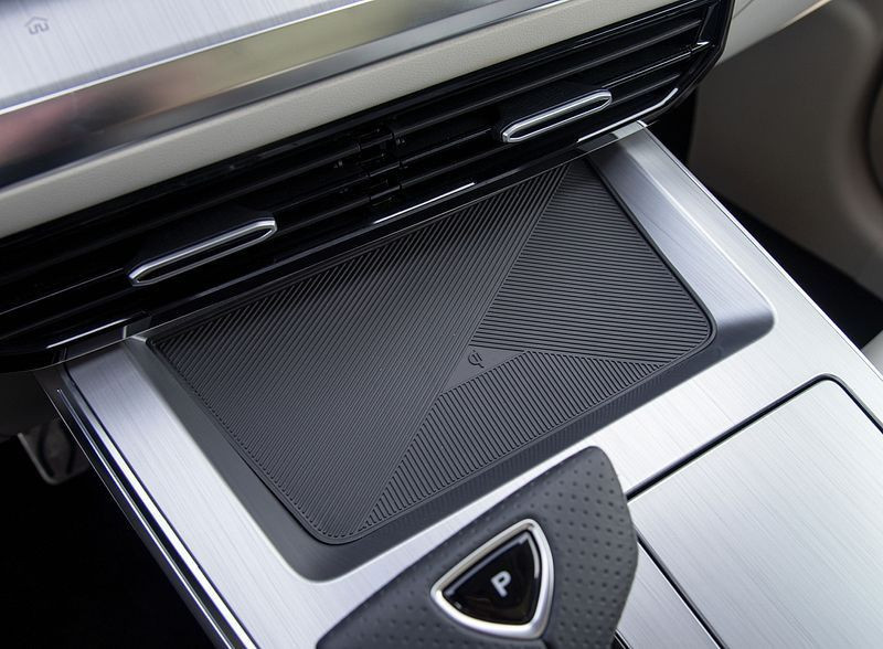 Автомобиль Roewe Whale — 19