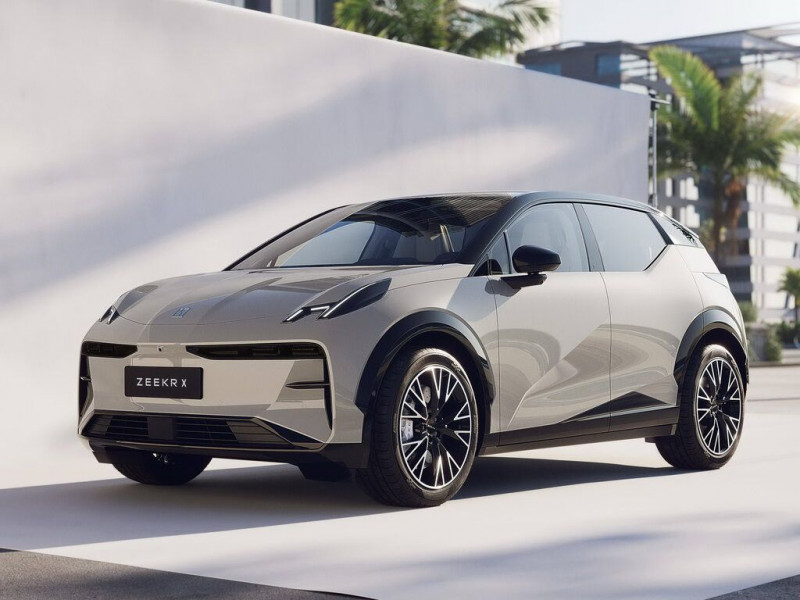 Новый автомобиль Zeekr X — 2