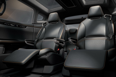 Новый автомобиль Hiphi X