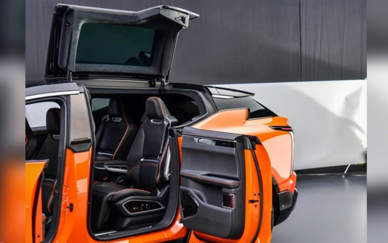 Новый автомобиль Hiphi X — 7