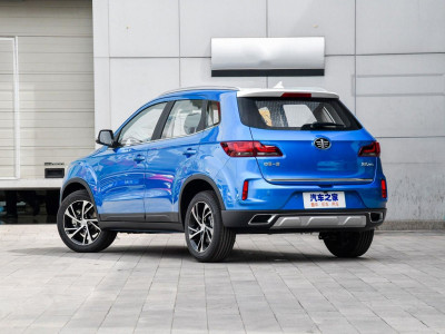 Автомобиль Faw X40