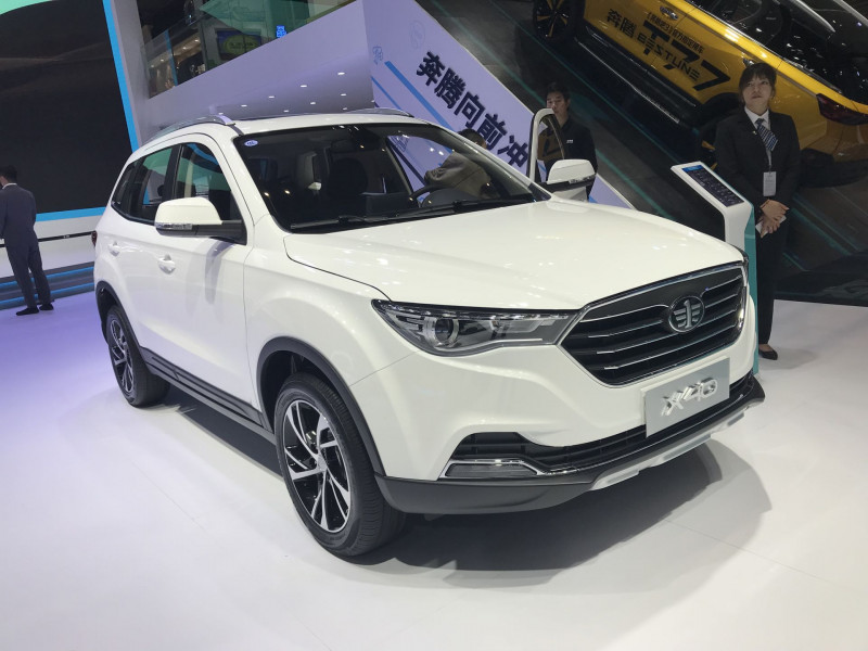 Автомобиль Faw X40 — 10