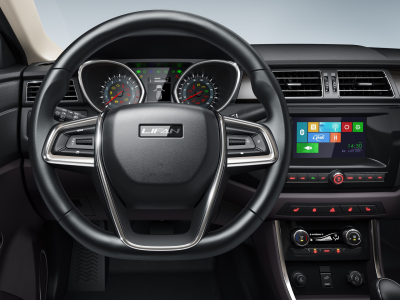 Автомобиль Lifan X70