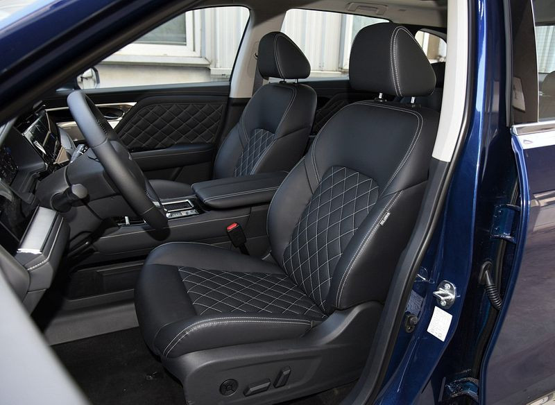 Новый автомобиль Venucia Xing — 15