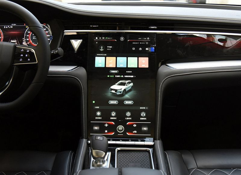 Новый автомобиль Venucia Xing — 10