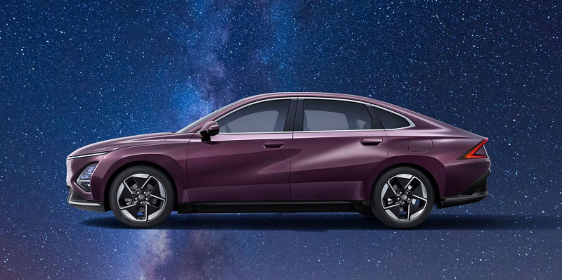 Новый автомобиль Wuling Xingguang — 2