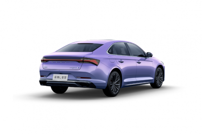 Новый автомобиль Geely Xingrui l zhiqing