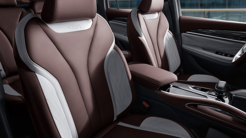 Новый автомобиль Geely Xingyue l — 12