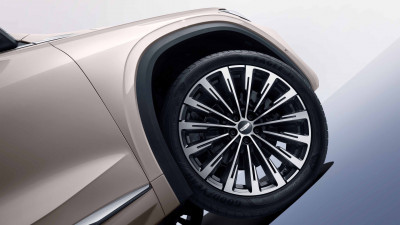 Новый автомобиль Geely Xingyue l zhiqing