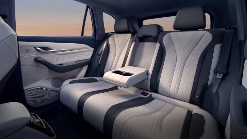 Новый автомобиль Geely Xingyue l zhiqing — 11