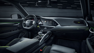 Новый автомобиль Geely Xingyue s