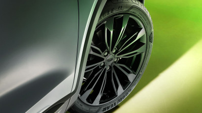 Новый автомобиль Geely Xingyue s