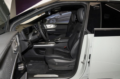 Новый автомобиль Hiphi Y