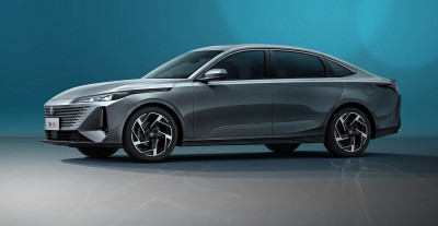 Новый автомобиль Changan Yida