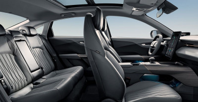 Новый автомобиль Changan Yida