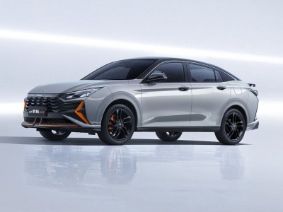 Автомобиль Dongfeng Yixuan