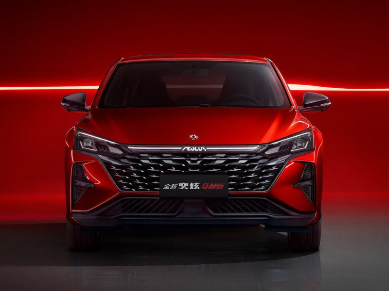 Автомобиль Dongfeng Yixuan — 10