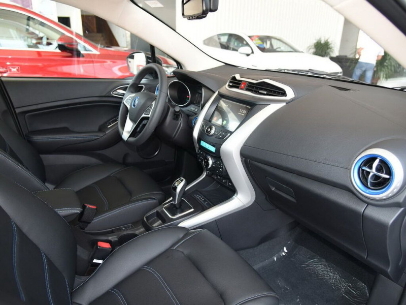 Новый автомобиль Byd Yuan ev — 9