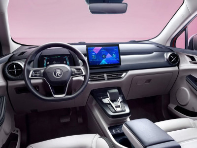 Новый автомобиль Byd Yuan pro