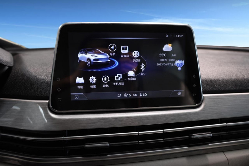 Новый автомобиль Dayun Yuehu — 7