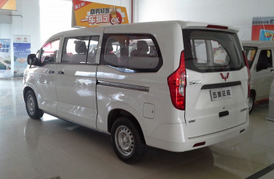 Новый автомобиль Wuling Zhengcheng